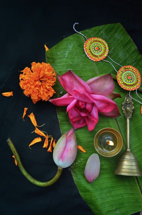 Ayurvedic Aesthetic, Pooja Photography, Durga Puja Aesthetic, Puja Aesthetic, Aesthetic Lotus, Bengali Aesthetic, Puja Decoration, Aarti Thali, Navratri Puja