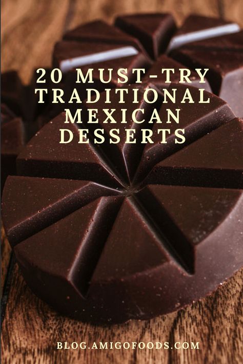 Mexican Chocolate Mousse, Mexican Chocolate Pudding, Mexican Chocolate Desserts, Latin Dessert Recipes, Mexican Chocolate Ice Cream, Dessert Nachos Recipe, Mexican Chocolate Cake, Latin Desserts, Traditional Mexican Desserts