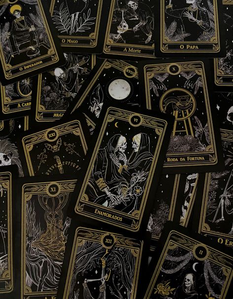 Nonbinary Aesthetic, Tarot Spiritual, Pumpkin Field, Class Inspiration, Tarot Cards For Beginners, Pagan Witchcraft, Witch Aesthetic, Wallpaper Pc, Haikyuu Anime