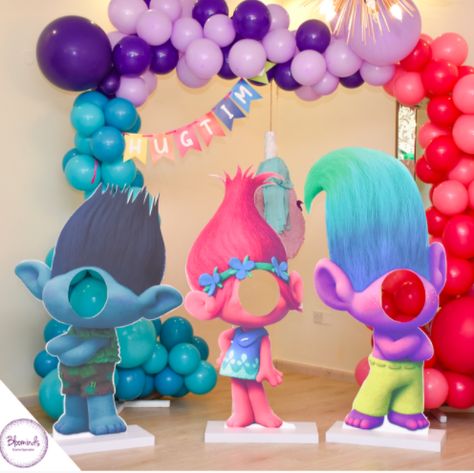 Trolls Birthday Photoshoot Ideas, Trunk Or Treat Trolls Theme, Trolls Birthday Balloon Arch, Trolls First Birthday Party Ideas, Trolls 2 Birthday Party Ideas, Trolls Birthday Party Centerpieces, Trolls Birthday Backdrop, Trolls Themed Birthday Party Decorations, Trolls Photoshoot Ideas