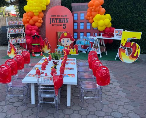 Fire Fighter Theme Party, Fire Truck Birthday Backdrop, Firefighter Birthday Backdrop, Fire Truck Themed Birthday Party, Fire Fighter Birthday Theme, Fireman Cookies, Fire Truck Birthday Party Ideas, Police Themed Birthday Party, Firefighter Birthday Party