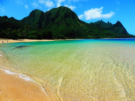 Tunnels Beach, Kauai, Hawaii | Tunnels Beach, Kauai, Hawaii | Flickr Tunnels Beach Kauai, Pretty Beaches, Tunnels Beach, Beach Vacation Tips, Best Island Vacation, Kauai Travel, Lanai Island, Hawaii Kauai, Hawaiian Travel