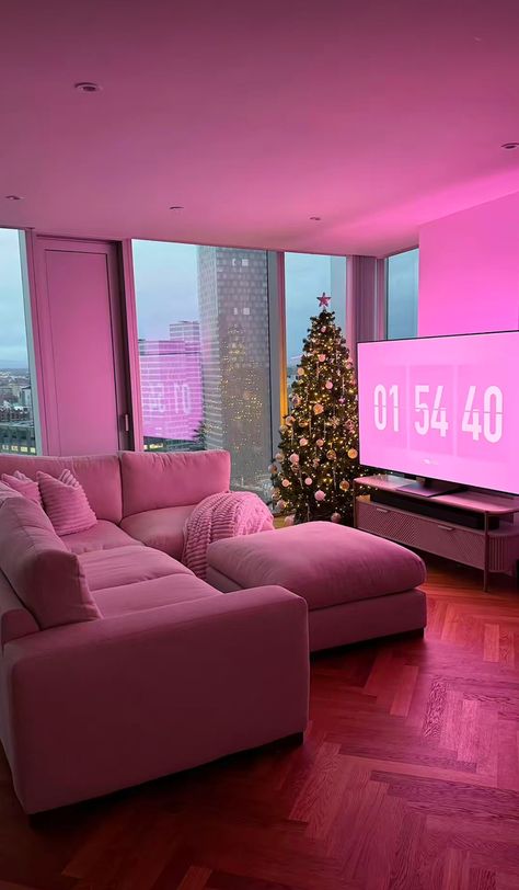 Penthouse Decor, City Apartment Decor, Pink Apartment, Apartment Decorating Living, Girly Apartments, Girly Apartment Decor, Minimalist Apartment Style, First Apartment Decorating, Dream Apartment Decor