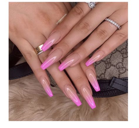 Barbie Nails Pink, Barbie Pink Nails, Barbie Nails, Mobile Nails, Pink Ombre Nails, Ombre Acrylic Nails, Glamour Nails, Simple Acrylic Nails, Long Acrylic Nails Coffin