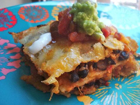 A kosher, vegetarian recipe for Black Bean, Cheese, and Tortilla Casserole, made with corn tortillas, canned beans, tomatoes, and cheese. Tortilla Casserole Recipes, Black Bean Tortilla, Tortilla Casserole, Black Beans Corn, Enchilada Casserole Recipes, Vegetarian Mexican, Black Bean Recipes, Mexican Casserole, Corn Tortilla