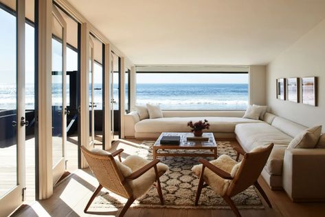 Malibu House, Malibu Surf, Malibu Beach House, Malibu Beach, Surf House, Surf Shack, Malibu Beaches, Beach House Interior, Jason Statham