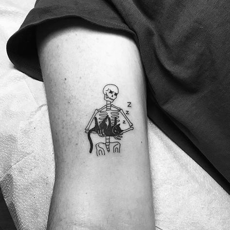 @seanfromtexas • Instagram photos and videos Skeleton Tattoos Men, Skeleton Music Tattoo, Skeleton Tattoo Man, Small Skeleton Tattoo, Tattoo Gato, Saved Tattoo, Skeleton Tattoos, Small Tattoos For Guys, Music Tattoos