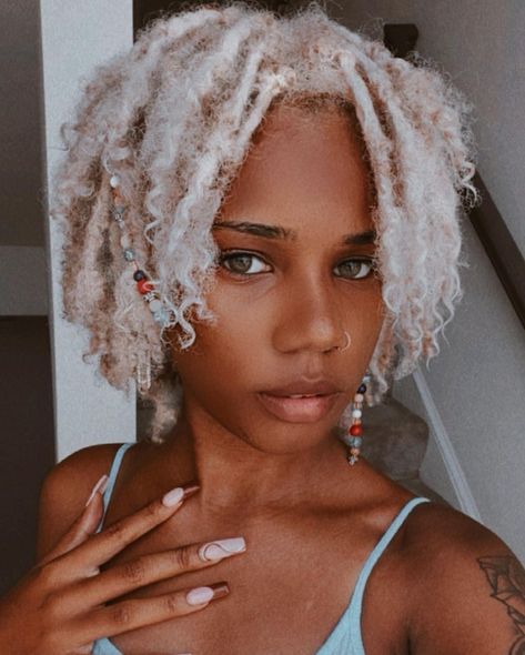 Blonde Dreadlocks, Sisterlocks Styles, Dreadlock Jewelry, Hair Color Streaks, Beautiful Dreadlocks, Short Locs Hairstyles, Hair Appointment, Different Hairstyles, Twist Braids