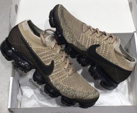 Chitre, Timberland Leather Boots, Tactical Fashion, Ways To Lace Shoes, Nike Vapor Max, Black Cover Up, Basket Nike, Nike Air Vapormax Flyknit, Vapormax Flyknit