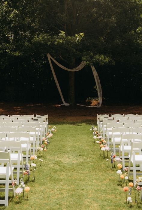 Lowkey Outdoor Wedding, Flower Aisle Wedding Outdoor Ceremony, Wild Flower Wedding Ceremony, Summer Ceremony, Baby’s Breath Isle Wedding, Wedding Arch Without Flowers, Simple Ceremony Aisle Decor, Wildflower Wedding Ceremony Aisle Decorations, Backyard Wedding Florals