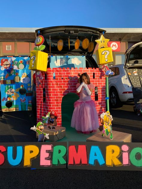 Princess Peach Trunk Or Treat, Trunk Or Treat Sedan, Barbie Dream House Trunk Or Treat, Mario Brothers Trunk Or Treat, Mario Bros Trunk Or Treat, Barbie Trunk Or Treat Ideas, Barbie Trunk Or Treat, Mario Trunk Or Treat, Brothers Costumes