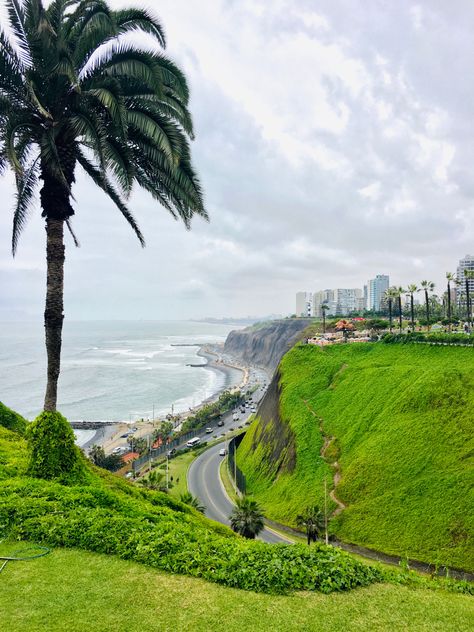 Lima Peru Aesthetic, South America Travel Destinations, Lima Peru, South America Travel, Round The World, Machu Picchu, America Travel, Blue Wallpapers, Travel Bucket List