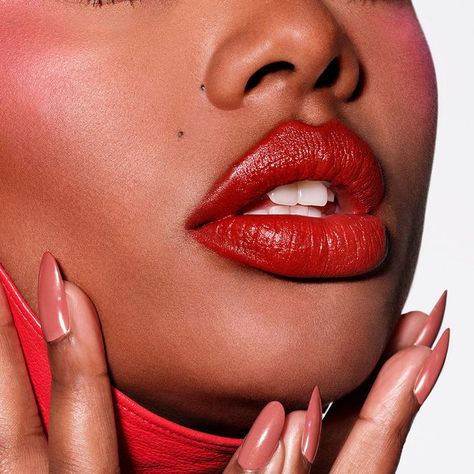 We Tried the New Fenty Lipstick Modeled After Rihanna's Famous Cupid’s Bow Fenty Lipstick, Creamy Lipstick, Photoshoot Makeup, Cupids Bow, Velvet Lipstick, Bold Lips, Beauty Icons, Lipstick Shades, Fenty Beauty