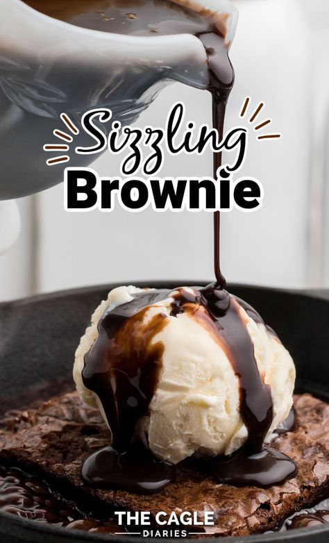 The infamous Sizzling Brownie, so deliciously fudgy and sweet with the different temperature profiles and texture profiles. Talk about a party for your taste buds! Desserts Photoshoot, Sizzling Brownie With Ice Cream, Hot Brownie, Sizzling Brownie, Hot Chocolate Brownies, Breakfast Dessert Recipes, Hot Chocolate Sauce, Brownie Bites Recipe, Vegetarian Recipes Dessert