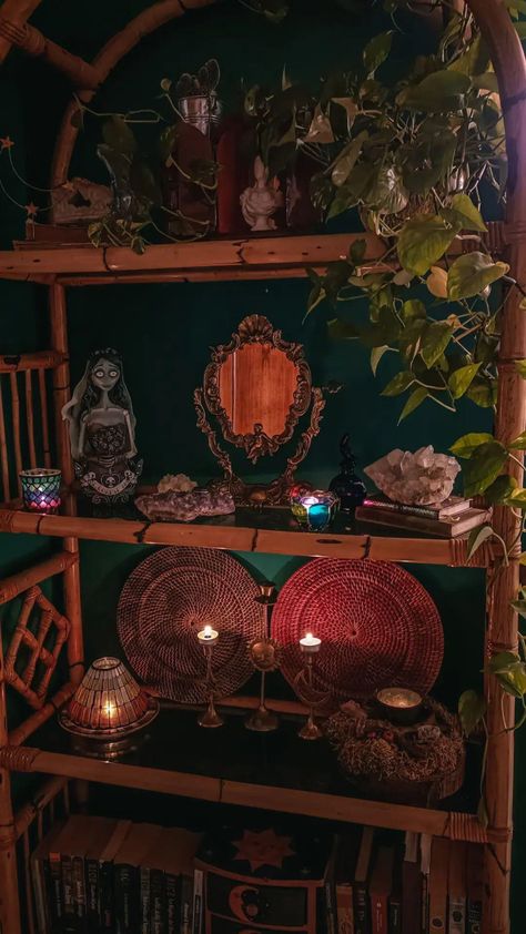 Swamp Witch Aesthetic Bedroom, Witchy Hallway, Witchy She Shed, Witch Interiors, Mystic Bedroom, Witchy Decor Witch Cottage, Witchy Closet, Witch Cottage Interior, Witch Aesthetic Bedroom