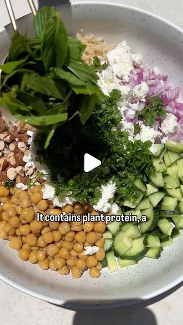 Mediterranean Diet Plan 🇺🇸 on Instagram: "If you need a healthy, easy & energising lunch or dinner that’s perfect for meal prep, try my Herby Brown Rice & Chickpea Salad Cre by @nourish_naturally Ingredients: ¾ cups brown rice 1 can chickpeas, drained & rinsed 1 red onion, diced 2 cucumbers, diced ½ cup toasted almonds, roughly chopped 150g feta, crumbled 1/2 cup mint, roughly chopped 1/2 cup parsley, roughly chopped Dressing: 1/4 cup extra virgin olive oil Juice of 1 large lemon 2 Tbsp tahini 2 Tbsp honey Pinch of salt Method: Cook rice according to packet instructions. Place into all salad ingredients into large salad bowl bowl. Whisk dressing ingredients together and drizzle over salad. Toss to combine and enjoy.  Follow @mediterranean.diet.plan to get more daily recipes ============= Best Rice Recipes, Food Salad, Cook Rice, Filling Lunch, Mediterranean Diet Plan, Large Salad, Healthy Food Facts, Easy Eat, Bowl Food