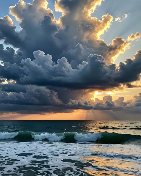 #clouds #sky #sea #sunset #sunsetvibes🌅 Sky And Sea Aesthetic, Sea And Clouds, Tornado Pictures, Dreamy Clouds, Sea Clouds, Aesthetic Places, Sky Pics, Cloud Photos, Nice Photos