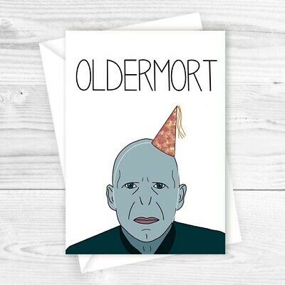 Voldemort Birthday Card, Harry Potter Birthday Drawings, Birthday Cards Artistic, Birthday Gift For Artist Friends, Gift Cards Ideas For Birthdays, Artistic Birthday Cards, Harry Potter Cards Birthday, Harry Potter Birthday Cards Diy, Harry Potter Happy Birthday