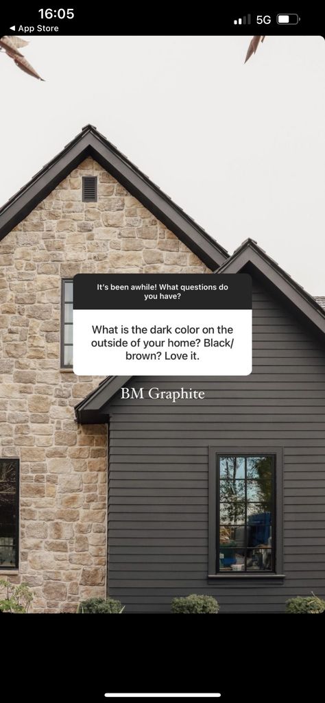 Dark Siding, Living Colors, Home Exterior Makeover, Exterior Paint Colors For House, Exterior Makeover, Casa Exterior, Exterior Remodel, House Paint Exterior, Exterior Paint Colors