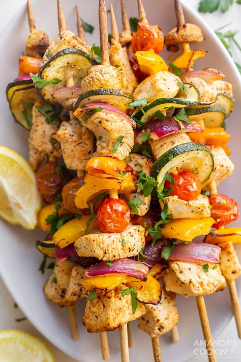 Waffle Kabobs, Air Fryer Chicken Kabobs, Chicken Shish Kabobs, Air Fryer Chicken Recipes, Air Fryer Oven Recipes, Kabob Recipes, Chicken Kabobs, Air Fryer Recipes Chicken, Air Fryer Dinner Recipes