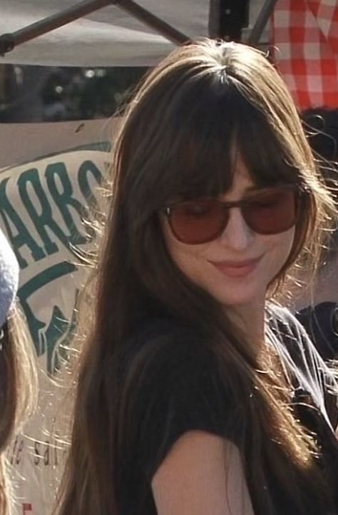 Sunglasses With Bangs, Olivia Rodrigo Bangs, Sunglasses For Women, Olivia Rodrigo, Summer 2023, Season 3, Hair Ideas, Rayban Wayfarer, Bangs