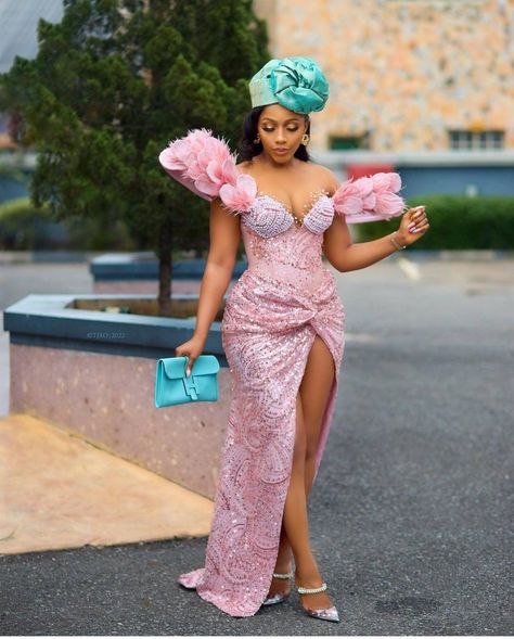 Trending Zara Cap as Seen. Possible in other 19 colors (pictures attached). Can come plain or Embellished. Pink Asoebi Lace Styles, Pink Asoebi, Zara Cap, Latest Aso Ebi Styles, Evening Maxi Dress, Nigerian Fashion, Lace Gown Styles, Aso Ebi Styles, Asoebi Styles