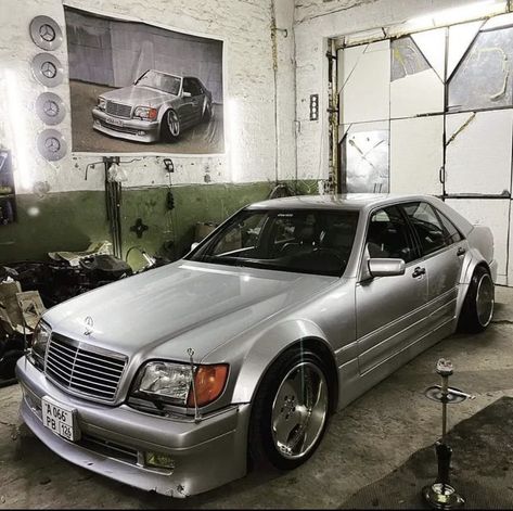 Mercedes Classic, Mercedes Brabus, Old Mercedes, Mercedes Benz 190e, Rare Cars, Mercedes W124, مرسيدس بنز, Old School Cars, Mercedes Benz Classic