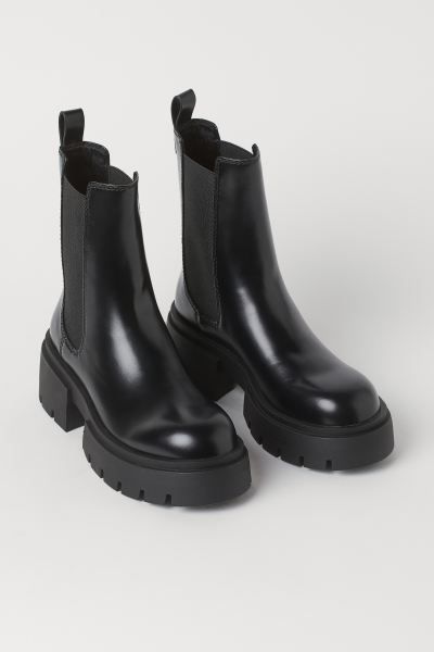 Black Chunky Boots, Chelsea Boots Outfit, H&m Boots, Chelsea Shoes, Chunky Chelsea Boots, Dr Shoes, Platform Chelsea Boots, H&m Shoes, Black Platform Boots