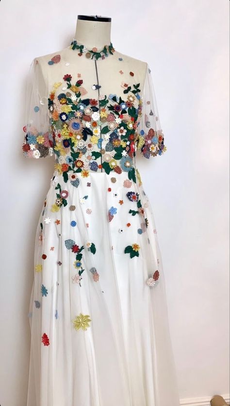 Embroidered Flower Wedding Dress, Embroidered Wedding Dress Colorful, Flower Embroidery Dress, Wedding Dress Embroidered, Embroidered Wedding Dress, Wedding Dresses With Flowers, Wedding Reception Dress, Crazy Outfits, Dream Wedding Ideas Dresses