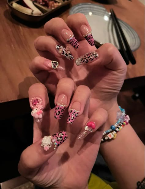 Pink Gyaru Nails, Trashy Y2k Nails, Mcbling Nails, Scene Nails, Nail Art Step By Step, Gyaru Nails, Art Step By Step, Punk Nails, Leopard Print Nails