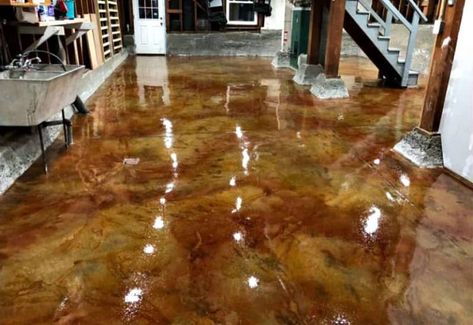 Waxing Concrete Floors, Garage Floor Stain, Acid Stained Concrete Floors Diy, Laundry Porch, Stained Cement Floors, Acid Wash Concrete, Diy Stained Concrete Floors, Water Based Concrete Stain, Concrete Floors Diy