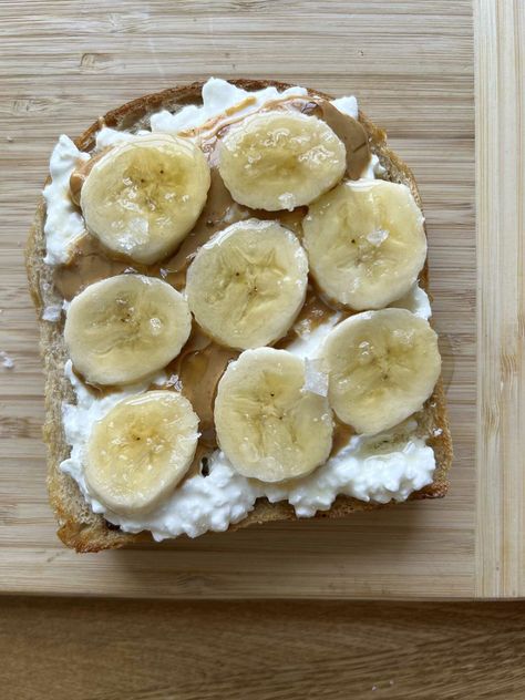 Peanut Butter Honey Cottage Cheese Sourdough Toast - Jesha's - Nothing's Better Than Sourdough Sourdough Jesha, Peanut Butter Cottage Cheese, Chocolate Chip Sourdough, Cheese Sourdough, Cottage Cheese Toast, Sourdough Toast, Sourdough Bread Sandwiches, Sourdough Sandwich, Chocolate Chip Bread