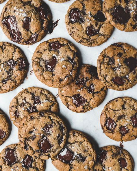 The Boy Who Bakes, Toffee Chocolate, Toffee Cookies, Gourmet Cookies, Chocolate Toffee, Chocolate Chunk, Chocolate Chunk Cookies, Sweet Chocolate, Brown Butter