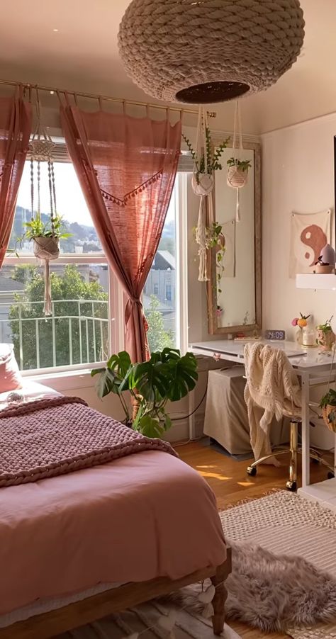 @danniellajoy on ig Pink Green Room Bedrooms, Cute And Cozy Bedroom Ideas, Dusty Rose Room Aesthetic, Pink And Green Earthy Bedroom, Pink Boho Bedroom Aesthetic, Earthy Pink Room, Pink Boho Room Aesthetic, Studio Apartment Ideas Pink, Dreamy Boho Bedroom