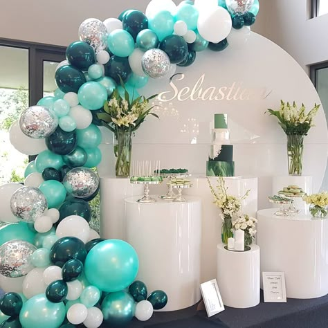 143.5k Followers, 1,447 Following, 713 Posts - See Instagram photos and videos from Boutique Balloons Melbourne (@boutiqueballoonsmelbourne) Teal Balloons, Idee Babyshower, Wedding Shower Decorations, Garland Arch, בר מצווה, Arch Kit, Baby Shower Centerpieces, Baby Shower Food, Confetti Balloons