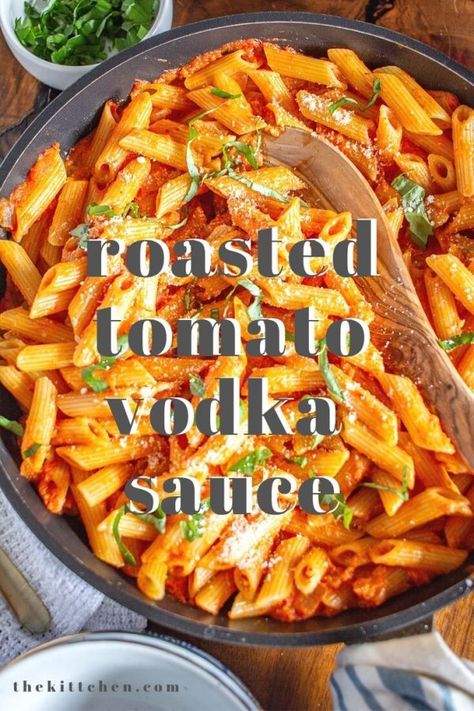 Tomato Vodka Sauce, Grape Tomato Recipes, Homemade Vodka Sauce, Roasted Grape Tomatoes, Vodka Sauce Recipe, Vodka Sauce Pasta, Oven Roasted Tomatoes, Vodka Pasta, Fresh Tomato Recipes