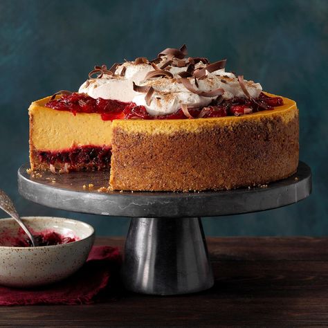 One Thanksgiving, I was eating pumpkin pie and decided to have some cranberry sauce with it. I loved the combination so much, I experimented and came up with a two-tone cheesecake that has a ruby-red layer at the bottom. —John Abraham, Boca Raton, Florida Cranberry Pudding, Fall Cheesecake, Fresh Pumpkin Recipes, Cranberry Cheesecake, Biscuits Graham, Coconut Cheesecake, Pumpkin Cranberry, Salty Cake, Fall Cakes