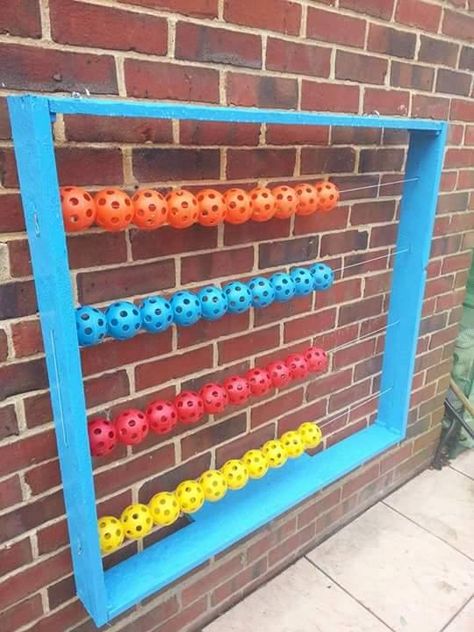 wooden frame, washing line and airflow balls in different colours to make an outside abacus Backyard Sensory Ideas, Diy Preschool Playground, Outdoor Sensory Ideas, Outdoor Abacus, Preschool Playground Ideas, Daycare Outdoor Play Area, Preschool Playground, Preschool Garden, Outdoor Learning Spaces