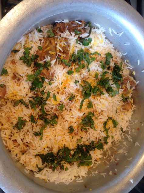 #chicken #biryani, made by a customer using Desi Cooks Biryani Bombs Chicken Biryani Snap, Biryani Snap, Dum Biryani, Painting Flowers Tutorial, Chicken Biryani, Flowers Tutorial, Food Therapy, Body Picture, Snap Food