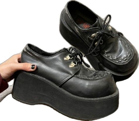 Vintage Hot Topic, Platform Creepers, Creepers Shoes, Dream Things, Creepers, Hot Topic, Dream Wardrobe, Wardrobe, Makeup