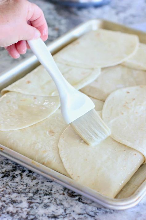 Sheet Pan Quesadilla - perfect appetizer for your crowd! Chicken Sheet Pan Quesadilla, Pan Quesadilla Recipe, Sheet Pan Quesadilla, Pan Quesadilla, How To Make Quesadillas, Chicken Sheet Pan, Cheese Quesadillas, Buffalo Chicken Meatballs, Cheese Tacos