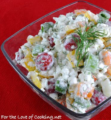 Farmer's Salad Cottage Cheese Recipes Healthy, Cottage Cheese Salad, Cottage Cheese Recipes, Salad Pasta, Cheese Salad, Recipes Salads, Food Science, Idee Pasto Sano, Salad Bar