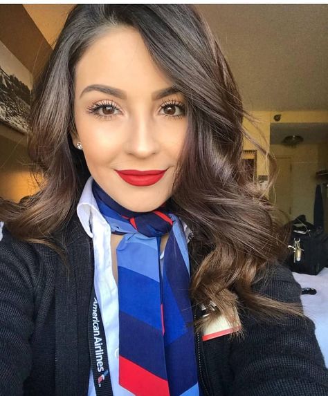 Gorgeous Hostess @melissaemahany 💕💕💕 #femalepilot #pilot #pilotsofinstagram #pilotlife #pilots #aircraft #crew #crewlife #captain… Flight Stewardess, American Airlines Flight Attendant, Delta Flight Attendant, Airline Attendant, Air Stewardess, Flight Girls, Airline Uniforms, Airline Cabin Crew, Flight Attendant Uniform