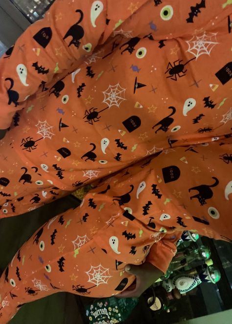 Matching Pjs For Couples Black People, Black Couple Matching Pajamas, Matching Halloween Pajamas, Lowkey Relationship, Matching Christmas Pajamas Couples, Lowkey Relationship Pictures, Halloween Pjs, Relationship Pics, Matching Outfits Best Friend