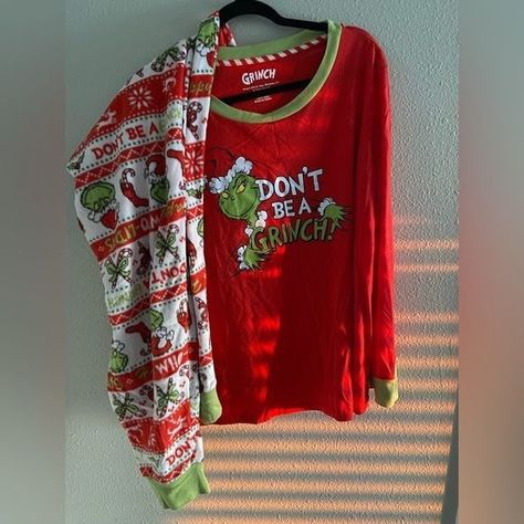 Grinch Board, Matching Family Christmas Pjs, Grinch Pajamas, Winter Coming, Pijama Party, Pajama Outfit, Christmas Dreaming, Pajamas All Day, Christmas Pajama Set