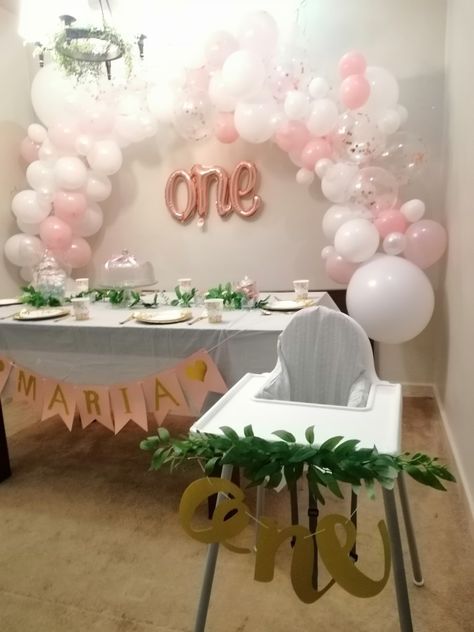 First Birthday Food Table Display, One Year Old Dessert Table, Food Display Table, Birthday Party Tables, Food Table, Table Display, Baby Girl Birthday, Birthday Food, Baby First Birthday