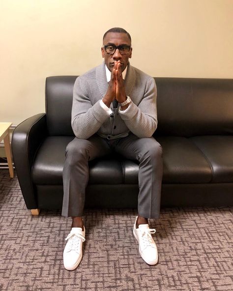 Shannon Sharpe on Instagram: “JUST BECAUSE MY PATH IS DIFFERENT DOESN’T MEAN I’M LOST. #BustSkipUp #LipSparringChamp #SsuNormanElmoreClean #OneSharpeDressedMan…” The House Of Black, House Of Black, Shannon Sharpe, Mind Your Business, Black Man, The House, Lost, On Twitter, Twitter