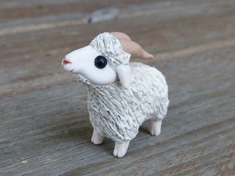 clay goat Animal Polymer Clay, Polymer Clay Figurine, Angora Goat, Miniature Polymer Clay, Angora Goats, Polymer Clay Figures, Sculptures Céramiques, Clay Things, Polymer Clay Animals