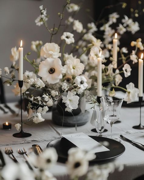 The concept of a black and white chamber wedding 🤍🩶🖤 #mg_eventdesign White And Black Flowers Aesthetic, White Flower Tablescape, Black And White Wedding Welcome Table, Fall Wedding Black Tie, Spring Black And White Wedding, Wedding Flowers Minimalist, Black And White Place Cards, Moody Black And White Wedding, Black Tie Wedding Florals