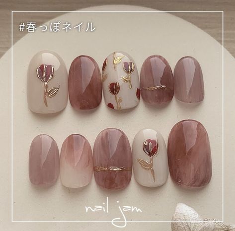 Minimal Nails Art, Korean Nail Art, Fake Nails Designs, Art Deco Nails, Elegant Nail Art, Hello Nails, Vintage Nails, Subtle Nails, Beauty Nails Design